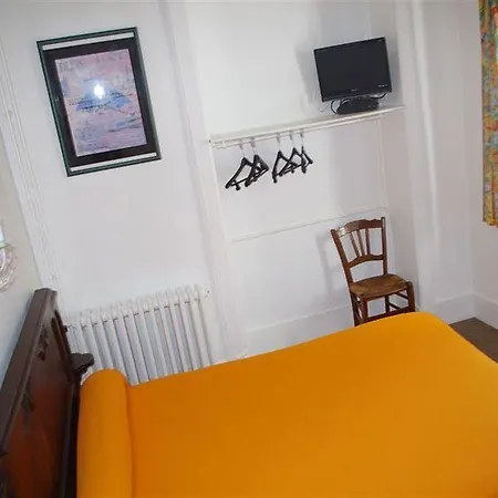 Hotel De La Paix 2*